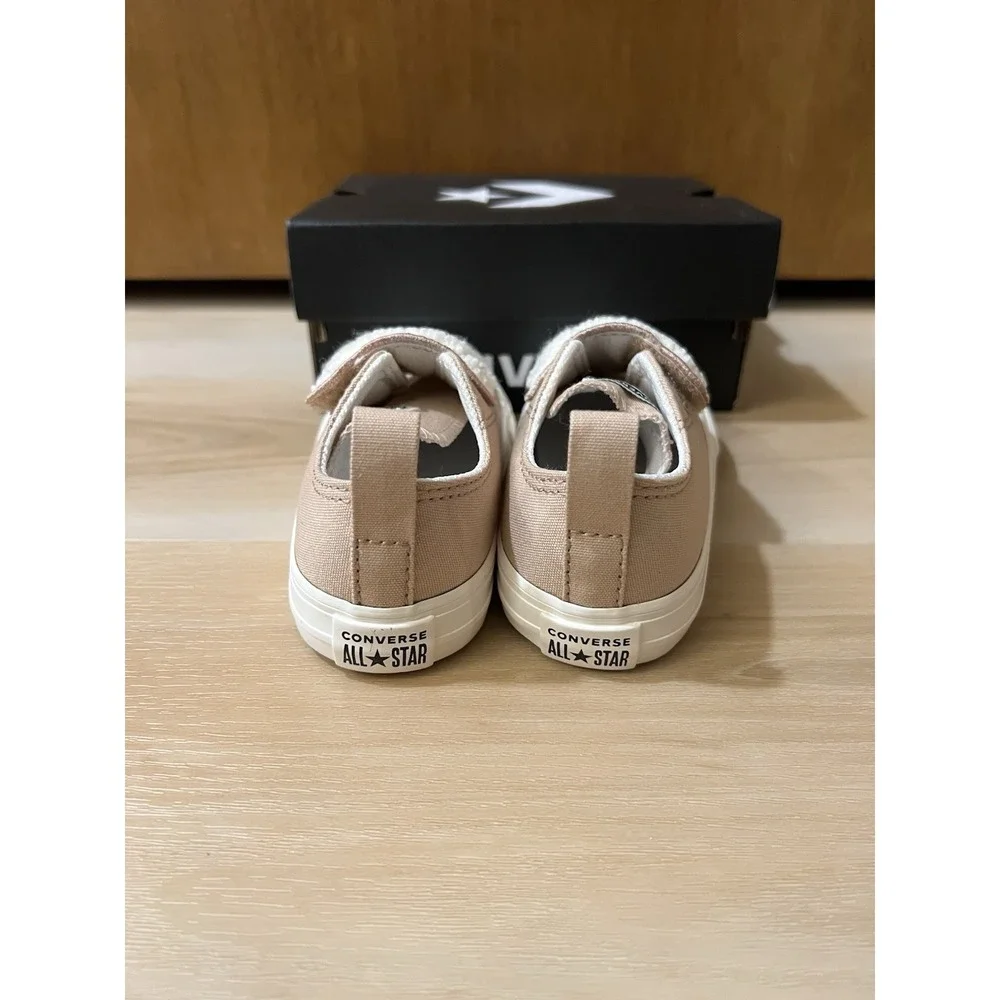 NIB Converse Chuck Taylor All Star Toddler Sherpa‎ Bear Shoes Size 6 New